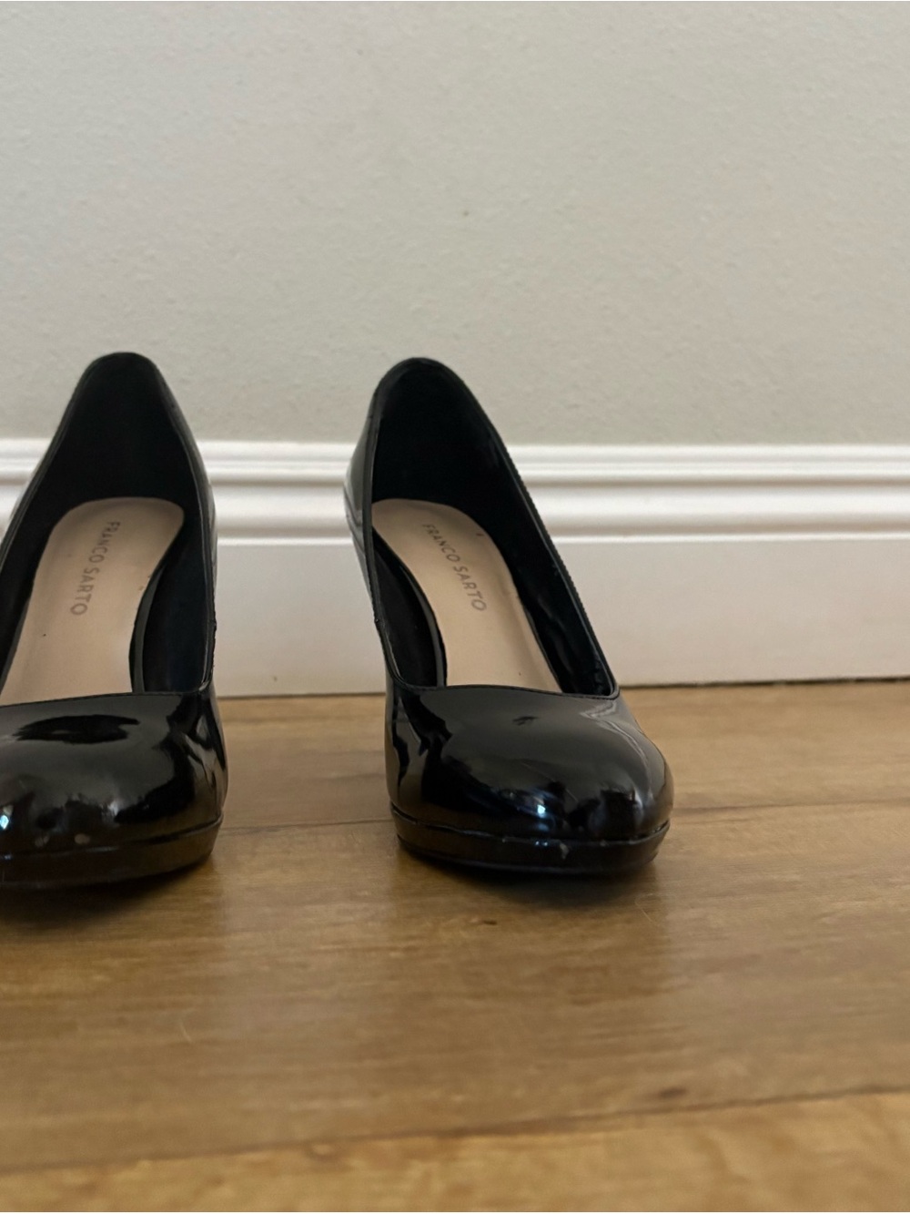 Franco Sarto Black Patent Heels size 7.5
